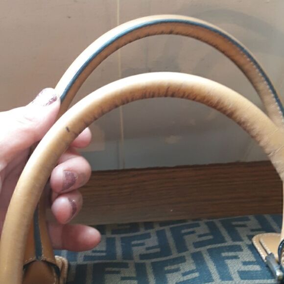 SALE💥 AUTHENTIC VINTAGE FENDI ICONIC ZUCCA 90's-Y2K BOSTON BAG - Picture 8 of 11